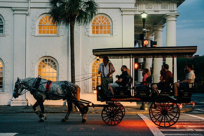 haunted-evening-horse-and-carriage-tour-of-charleston