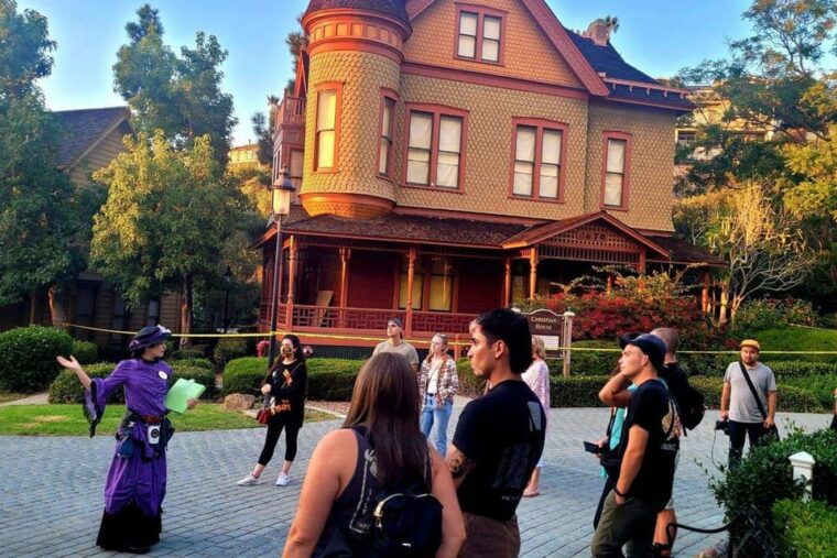haunted-history-paranormal-tour-go-old-town