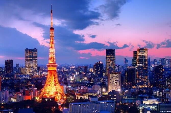 Haunted Hospital for Bravest Ghost Hunters & Forest of Silence - Who Is This Tour Best Suited For?