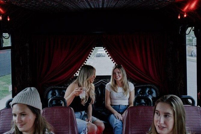 haunted-nashville-night-time-ghost-tour-by-themed-bus