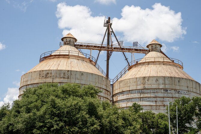 haunted-private-app-guided-ghost-walking-tour-in-waco