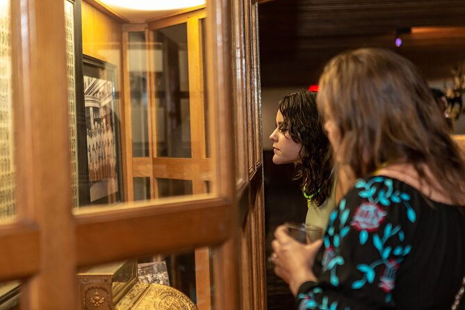 haunted-san-antonio-booze-and-boos-ghost-walking-tour