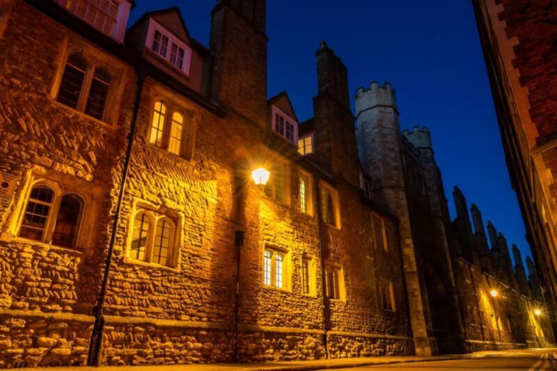 Haunted Stories of Cambridge  Private Walking Tour - Why the Tour Works