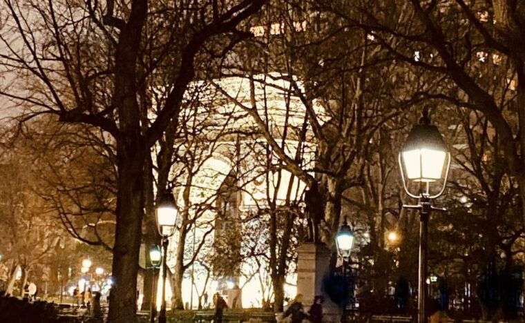 haunted-village-of-new-york-city-walking-tour