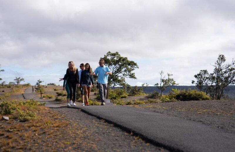 hawaii-big-island-volcanoes-day-tour-with-dinner-and-pickup