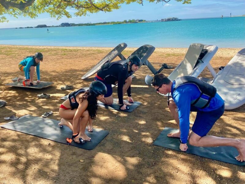 hawaii-electric-hydrofoil-surfing-group-lesson