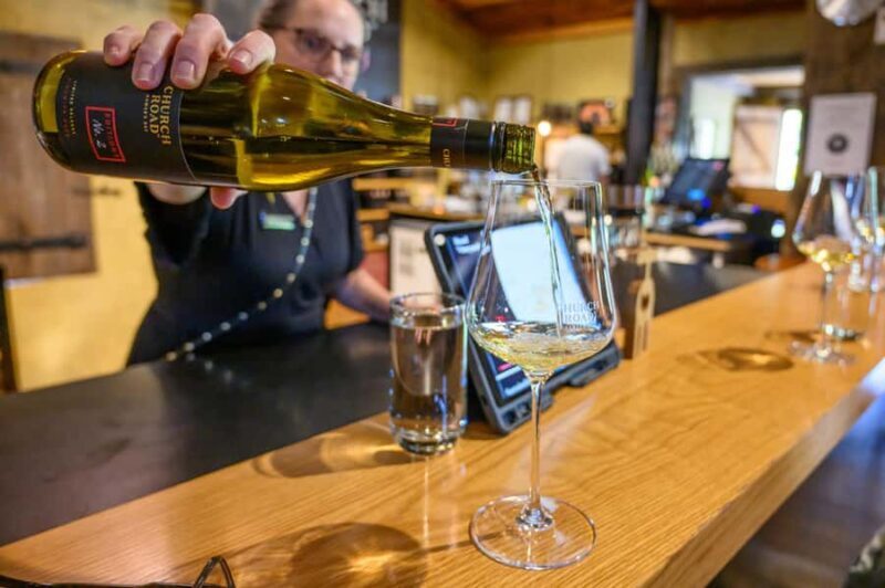 Hawkes Bay: Half-Day Wine Tour with Tastings and Cheeseboard - Transportation & Group Size