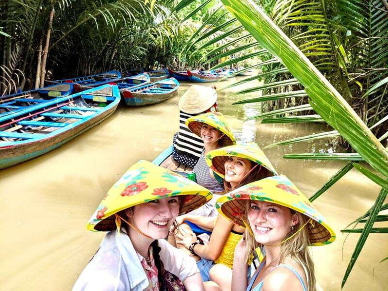 hcm-authentic-mekong-delta-boat-tuktuk-khot-cake-making
