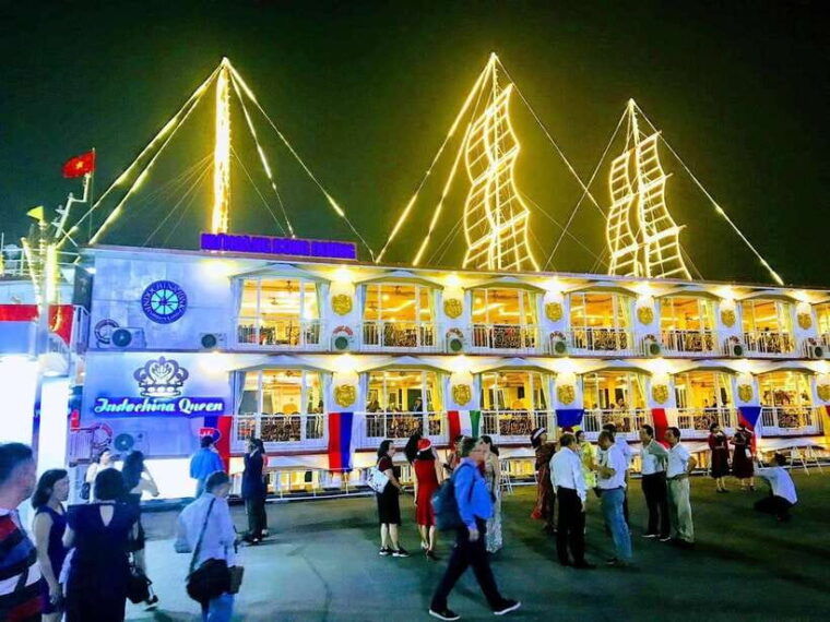 hcm-saigon-river-dinner-cruise
