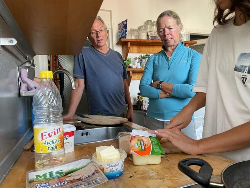 healthy-istanbul-morning-yoga-and-healthy-turkish-breakfast
