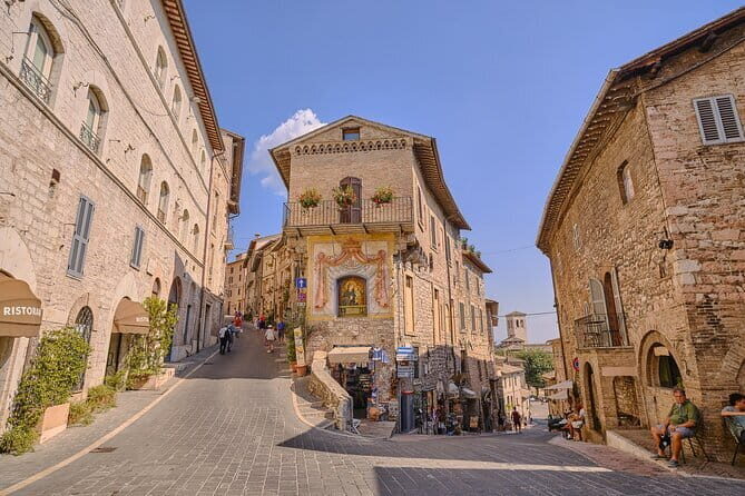 Heart of Umbria: explore the mystic towns of Orvieto and Assisi - The Itinerary: What to Expect from Start to Finish