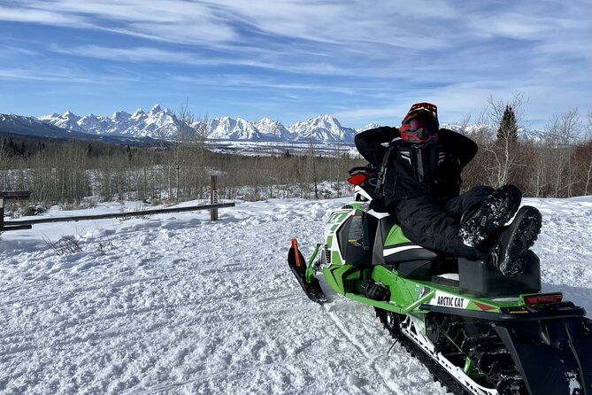 heart-six-snowmobiling-in-jackson-hole-2