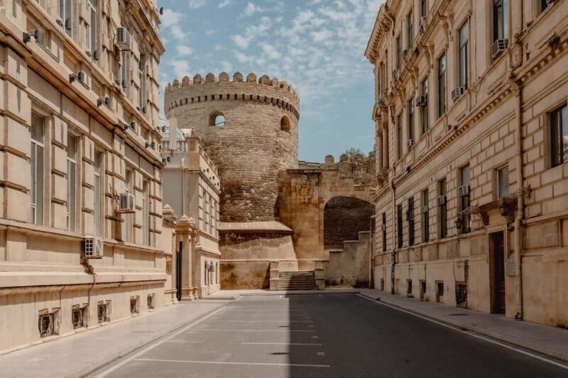 Heartbeat of Baku: Old & Modern City Walk (Group or Private) - An In-Depth Look at the Heartbeat of Baku Tour