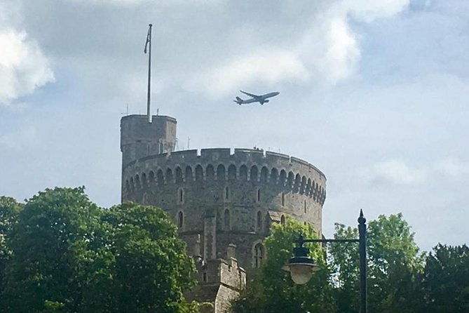 heathrow-airport-arrival-to-london-via-windsor-castle