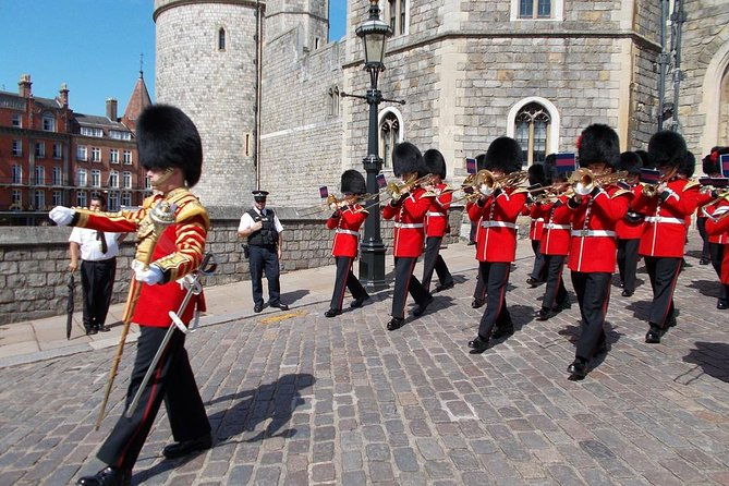 heathrow-airport-arrival-to-southampton-via-windsor-castle