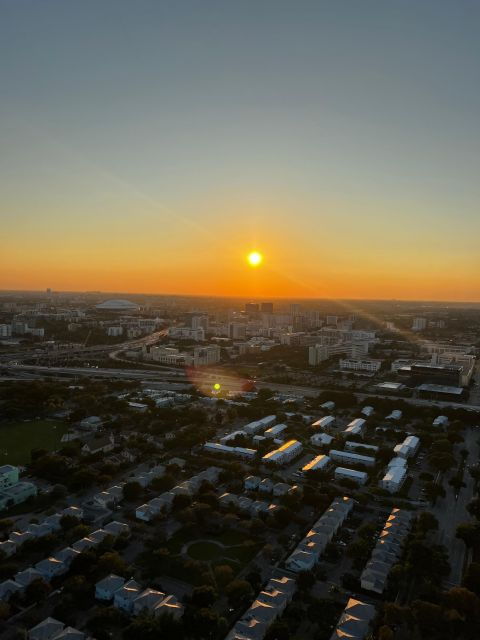 helicopter-everglades-hard-rock-guitar-beaches