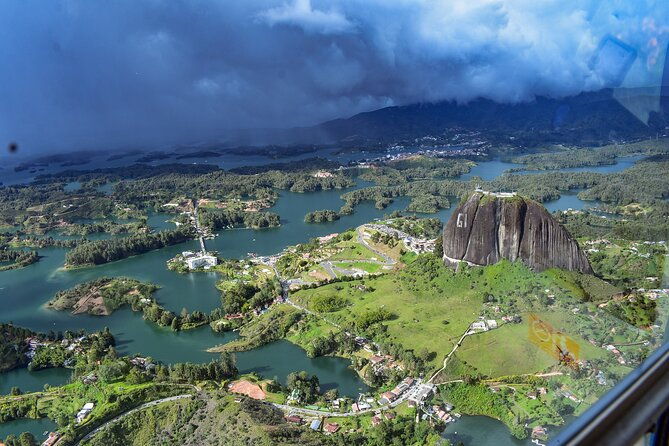 helicopter-flight-in-guatape