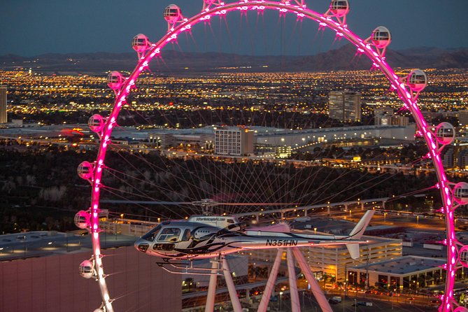 helicopter-flight-of-the-las-vegas-strip-with-eiffel-tower-dinner