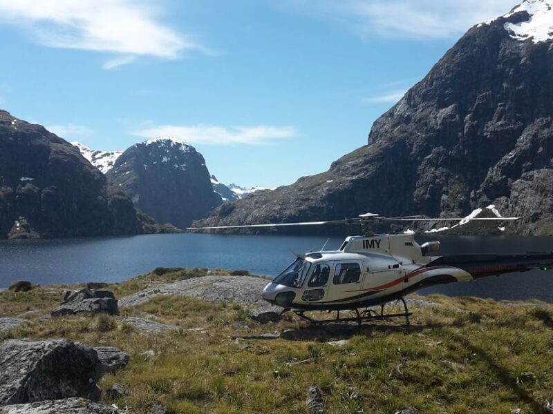 Helicopter Flight Over Sutherland Falls - An In-Depth Look at the Helicopter Experience in Milford Sound