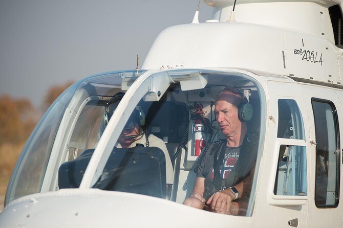 Helicopter Scenic Flight over Victoria Falls 25-27 Minutes Game - Key Points