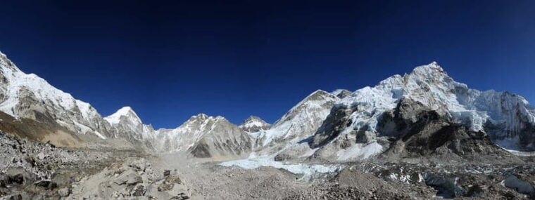 helicopter-tour-to-annapurna-base-camp-from-pokhara-1-day