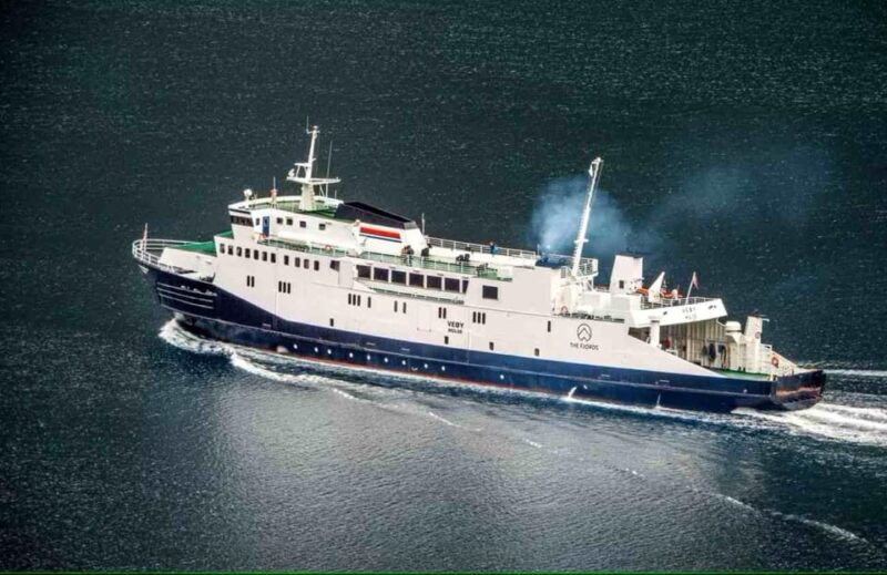 hellesylt-geirangerfjord-cruise-with-visit-in-geiranger
