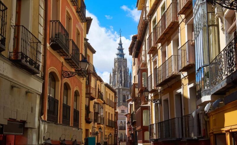 Hello Toledo: Private 2-Hour City Walk with Local Guide - Final Thoughts