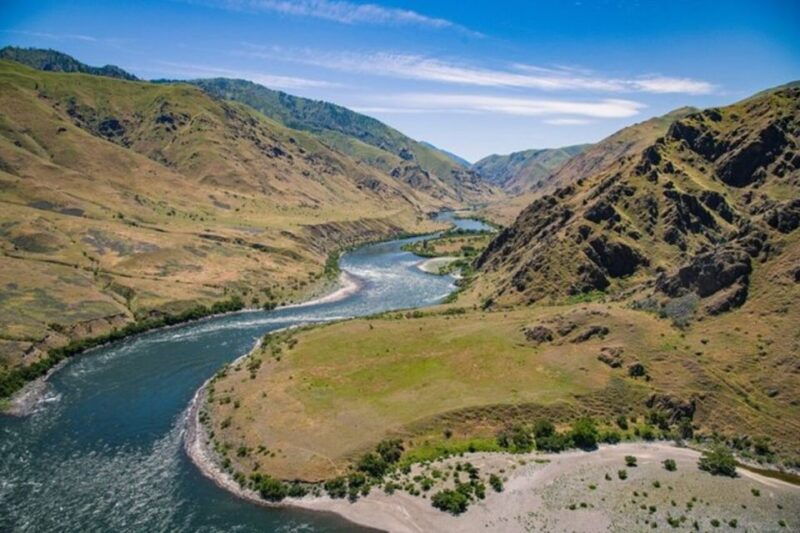 hells-canyon-white-water-jet-boat-tour-to-sheep-creek