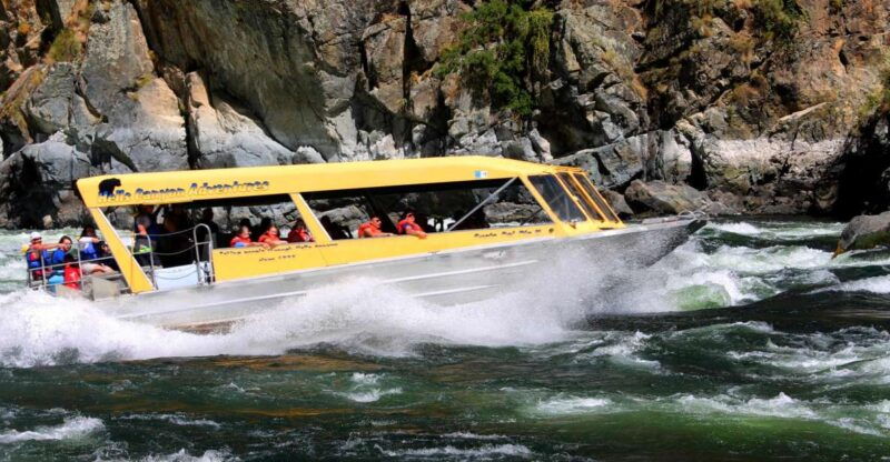 hells-canyon-yellow-jet-boat-tour-to-kirkwood-snake-river