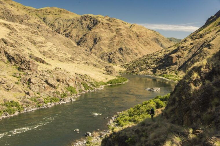 hells-canyon-yellow-jet-boat-tour-to-kirkwood-snake-river