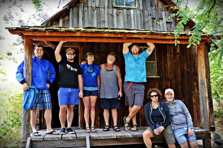 hells-canyon-yellow-jet-boat-tour-to-kirkwood-snake-river