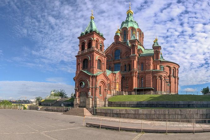 helsinki-and-medieval-porvoo-private-day-tour