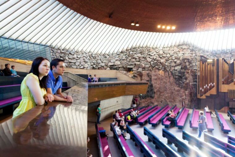 helsinki-city-sightseeing-hop-on-hop-off-bus-tour