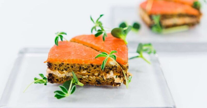 helsinki-food-walking-tour-with-tastings-and-sparkling-wine