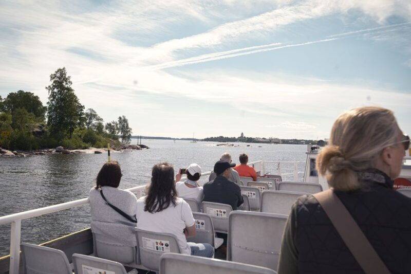 helsinki-hop-on-hop-off-bus-tour-city-highlights-cruise