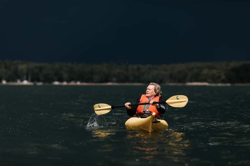 Helsinki: Kayaking Tour - Deep Dive into the Experience
