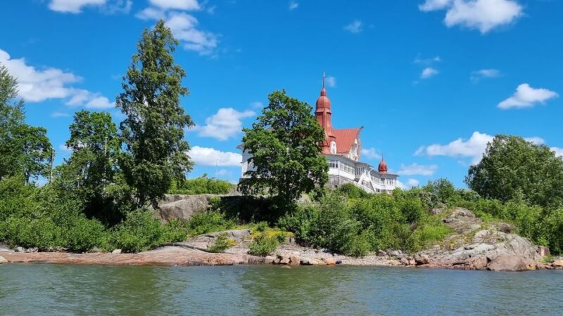 Helsinki: Private City Highlights Tour by VIP car - The Sum Up