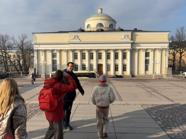 helsinki-private-walking-tour-with-a-sociologist