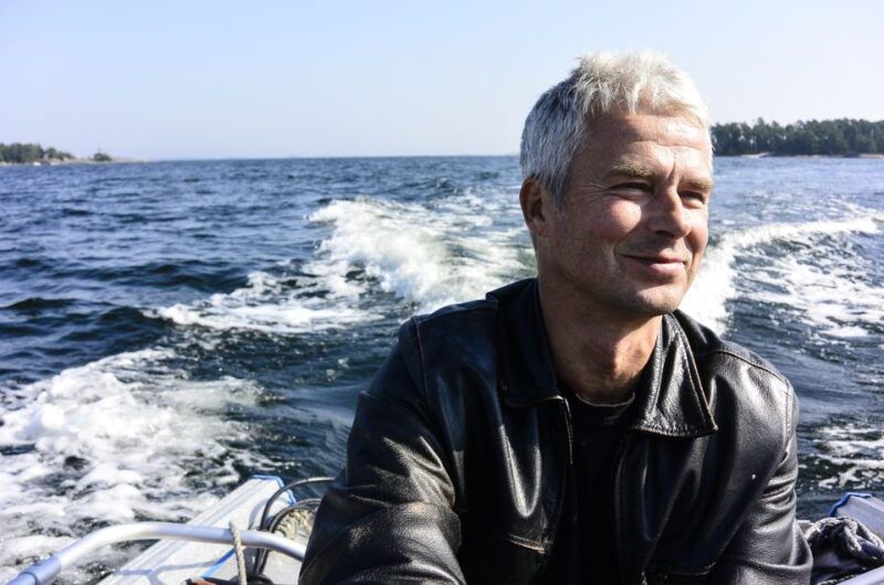 helsinki-rib-tour-to-summer-cottage-with-bbq-and-sauna