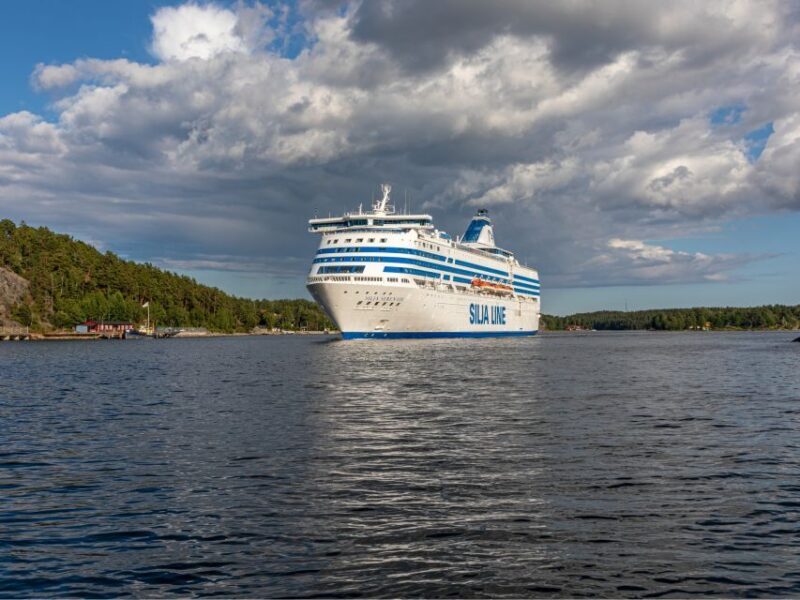 Helsinki-Stockholm Oneway Overnight Cruise with Cabin Stay - The Experience from Reviews