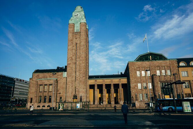 Helsinki Walking Tour With a Sociologist - The Itinerary in Detail