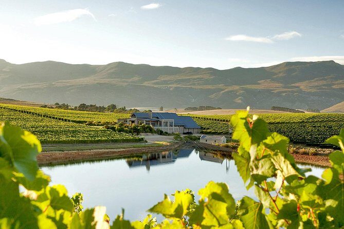 Hemel en Aarde Whale Coast + Wine Day Tour with Private Transfer - FAQ
