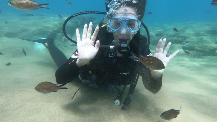 heraklion-beginner-scuba-diving-lesson-with-padi-instructor