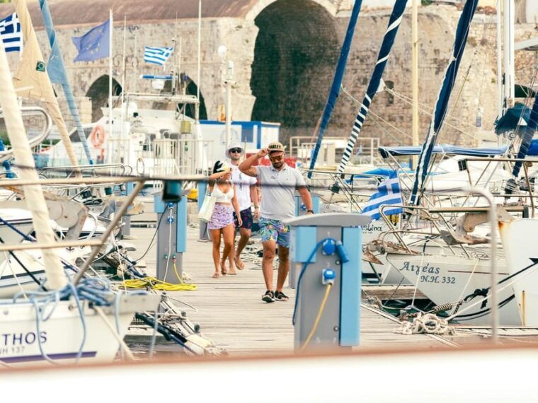 heraklion-catamaran-sailing-cruise-to-dia-island-with-lunch