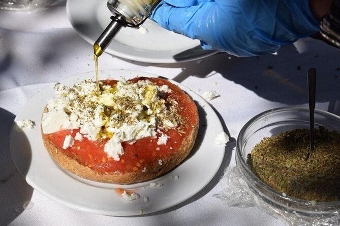 heraklion-cretan-private-cooking-lesson-with-lunch-in-arolithos-2