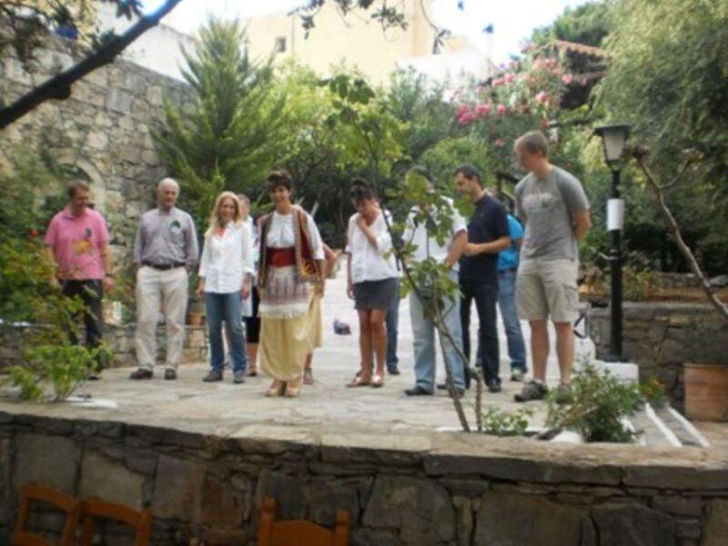 heraklion-crete-cretan-and-greek-dance-lesson-at-arolithos