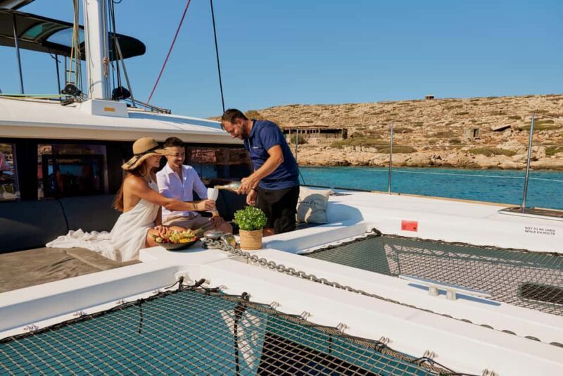 Heraklion: Dia Catamaran with Chef Dinner, Open Bar & Sunset - Practical Tips for Your Trip
