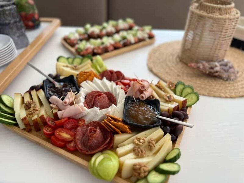 Heraklion: Dia Catamaran with Chef Dinner, Open Bar & Sunset - Frequently Asked Questions