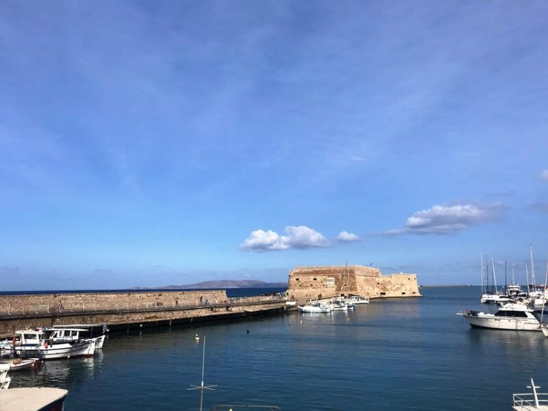 heraklion-free-walking-tour-knossos-palace-add-on-tour