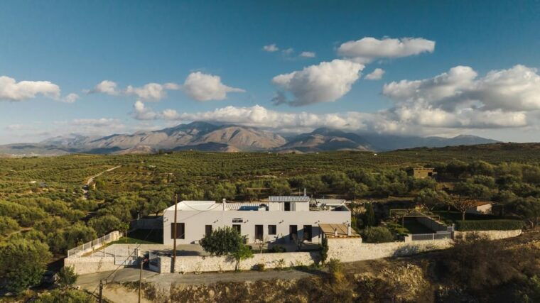 heraklion-galatas-village-cretan-cured-meat-tasting-bbq